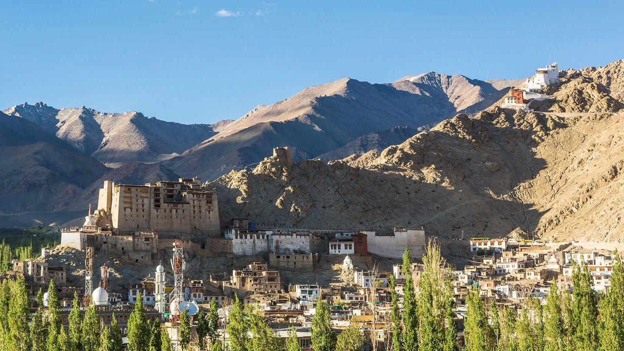 Ladakh Trip Package: Best Routes, Costs, and Travel Tips for 2025
